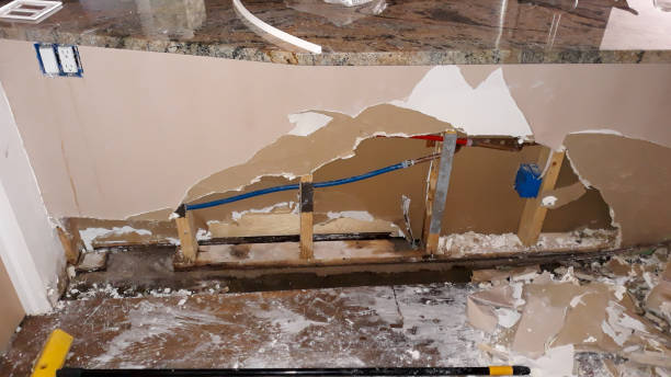 Best Water damage contractors near me  in Montara, CA