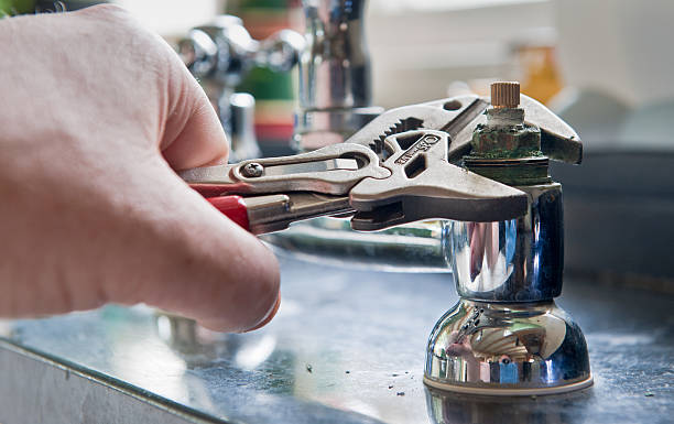 Best Commercial water damage restoration  in Montara, CA